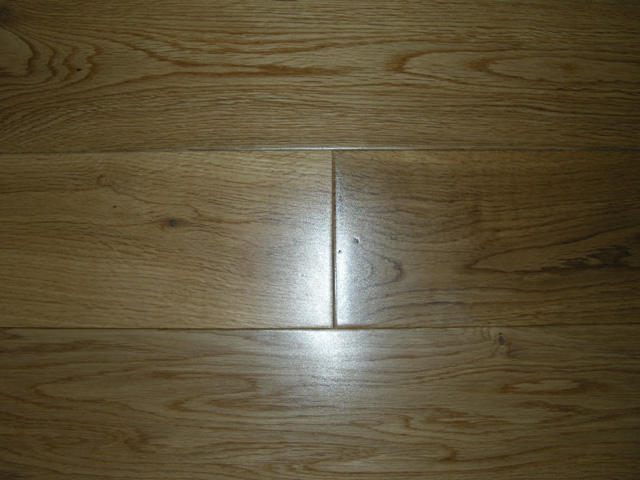 Oak solid floor